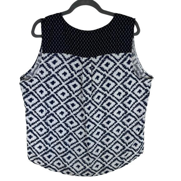 Skies Are Blue NWT Navy Blue White Lightweight Sleeveless Rayon Blouse Size 1X - Picture 2 of 7